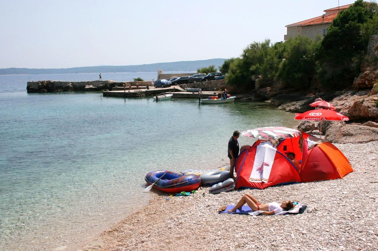 Apartments And Rooms With Parking Space Zavala, Hvar - 128 Jelsa  Eksteriør billede